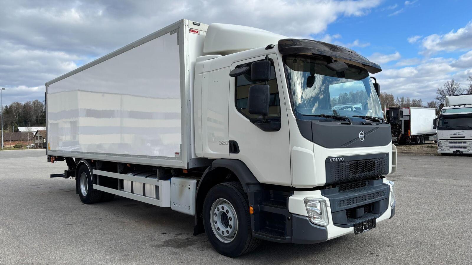 Volvo FE 320 2017, photo 3/27