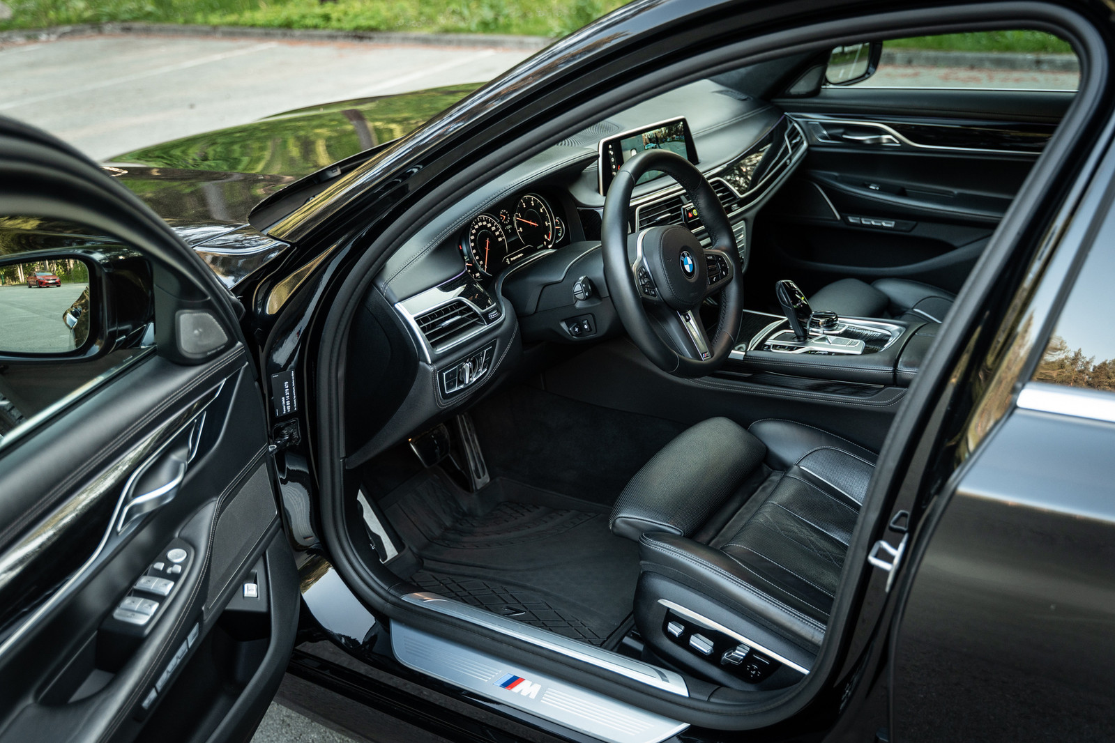 BMW 740 2016, kuva 6/10