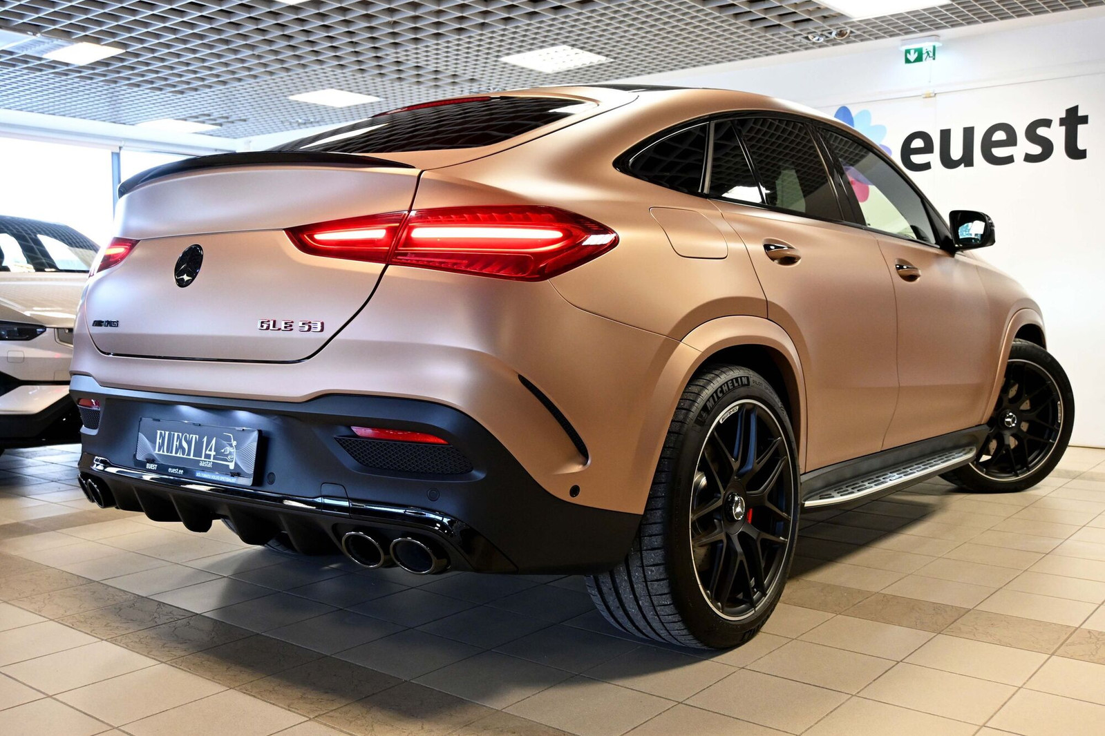 Mercedes-Benz GLE 53 AMG 2025, photo 2/19