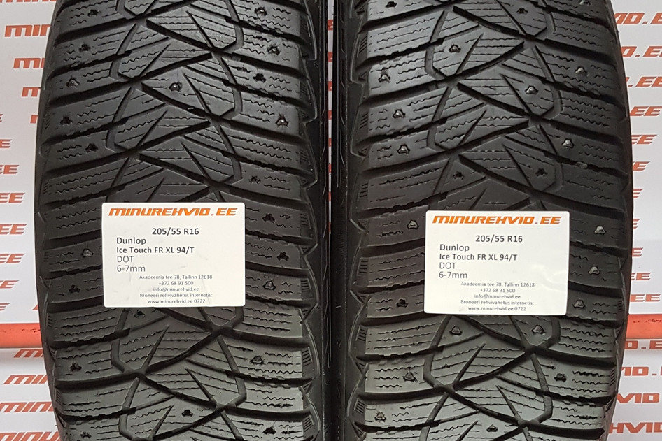Used studded tire 205/55R16 Dunlop Ice Touch FR XL 94/T