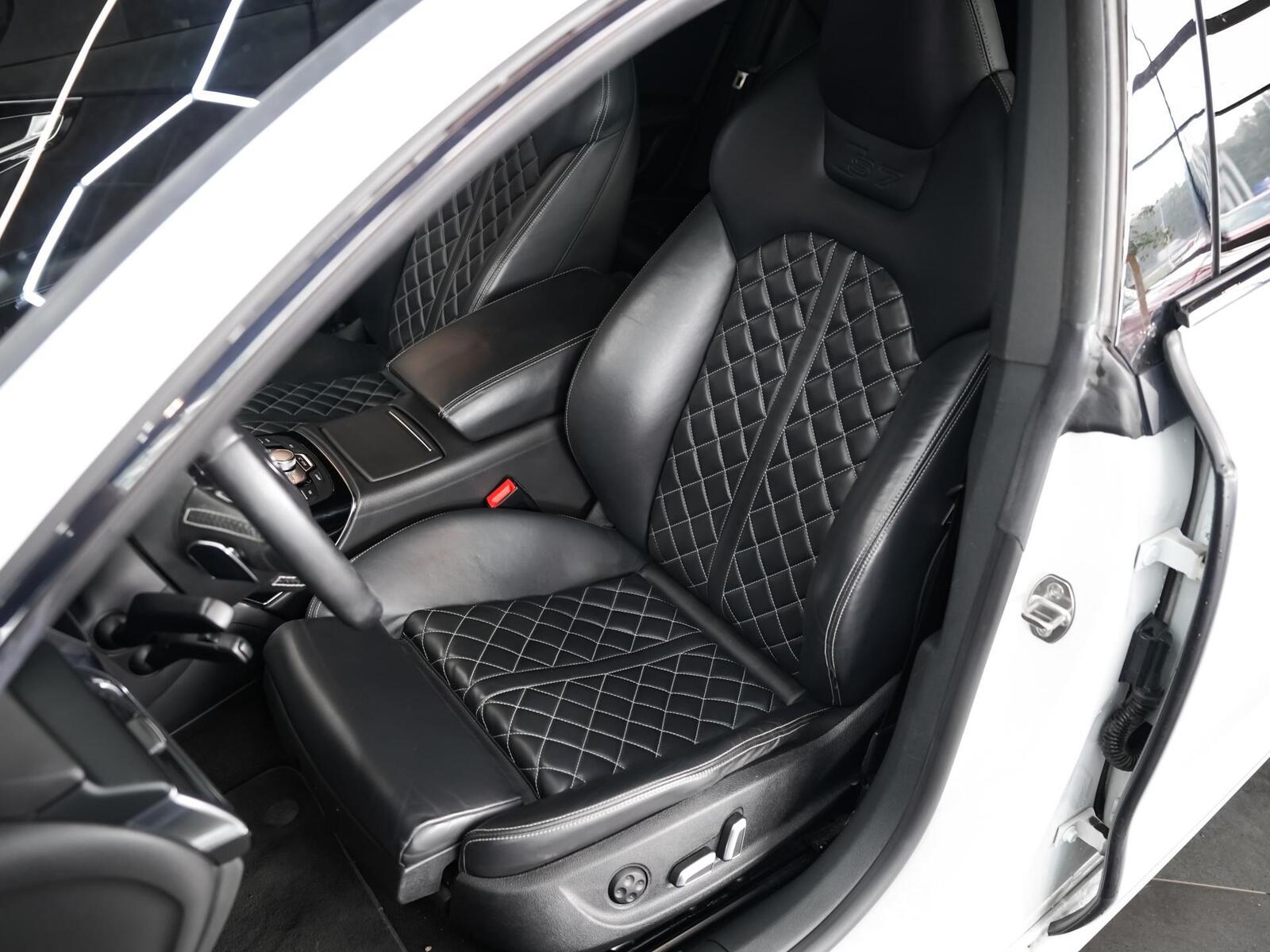 Audi S7 2015, photo 7/17