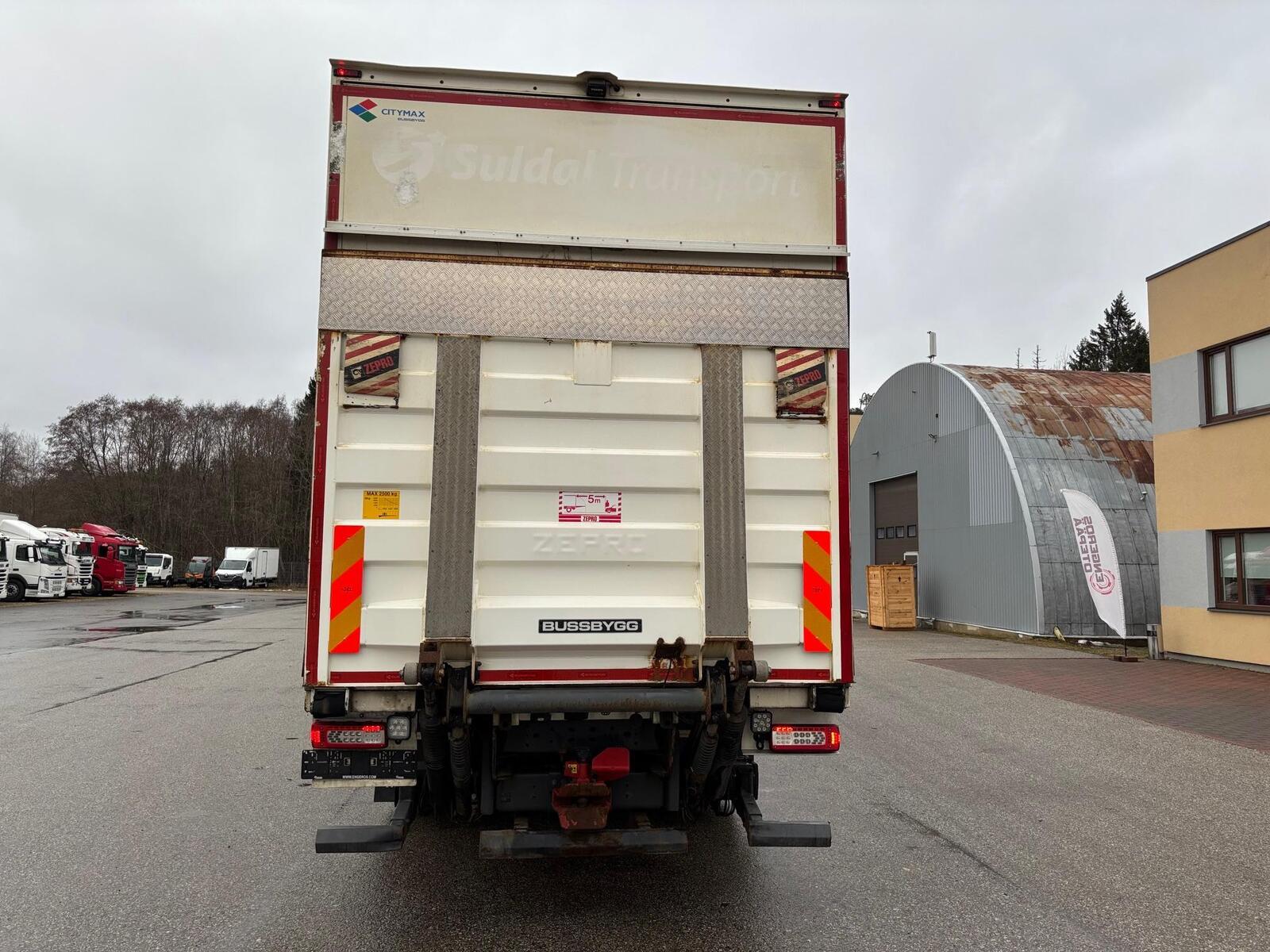 Volvo FM500 6X2*4 + RETARDER + CARRIER SUPRA 850 2017, kuva 5/20