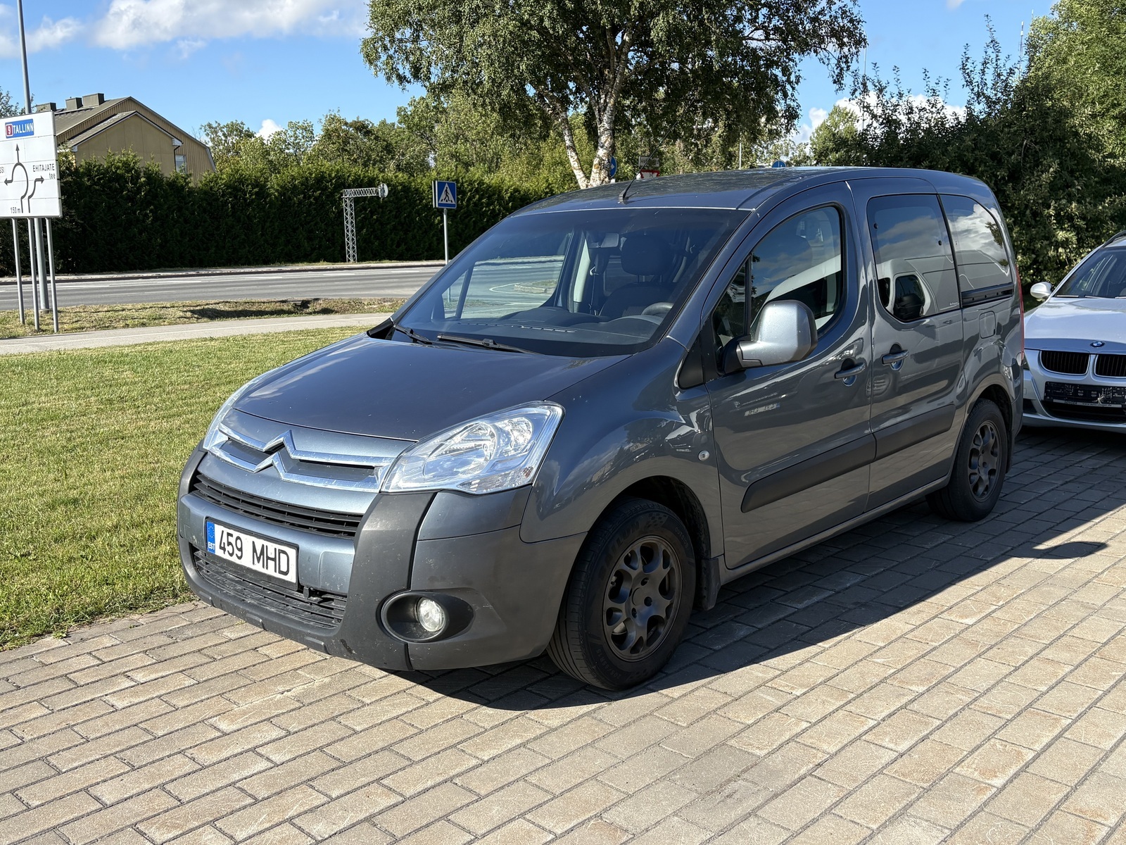 Citroën Berlingo 2011, photo 2/10