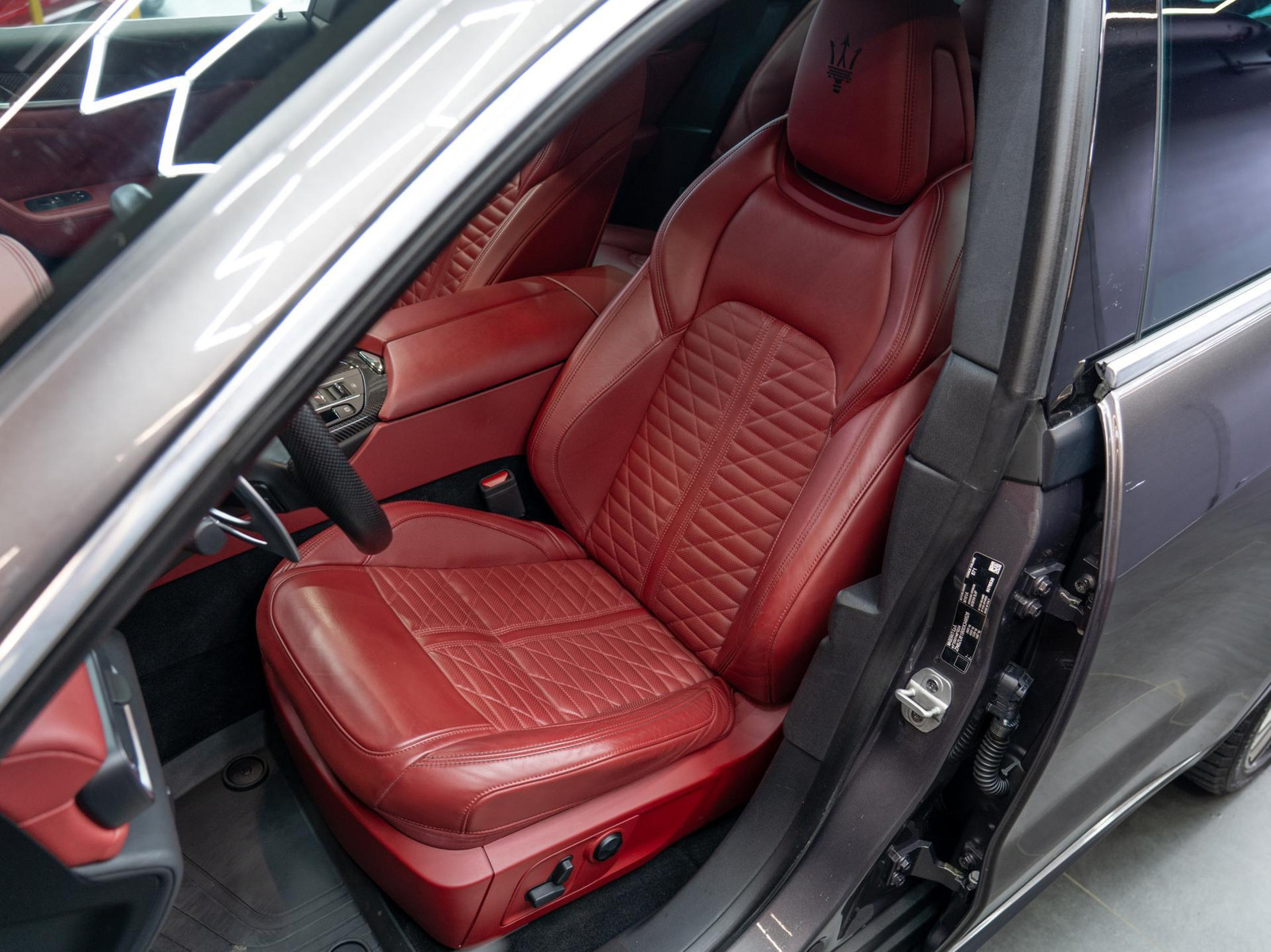 Maserati Levante GTS 2020, photo 6/16