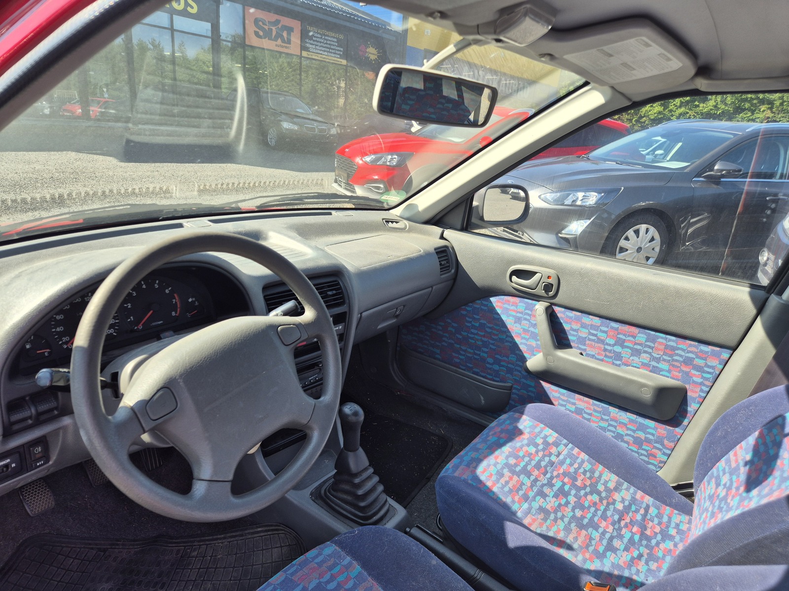 Subaru Justy 2001, photo 4/7