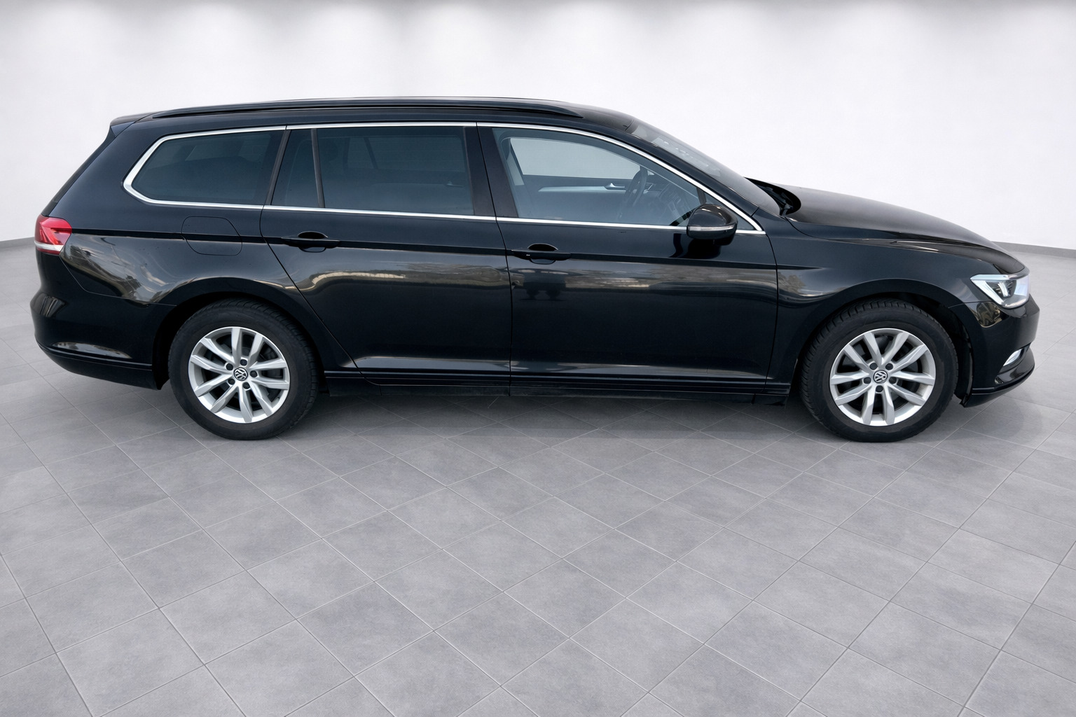 Volkswagen Passat 2018, kuva 4/27