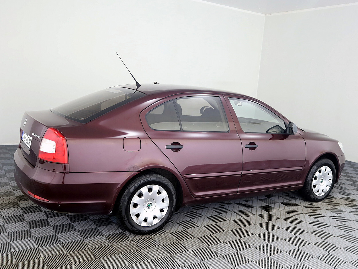 Škoda Octavia 2010, photo 3/8