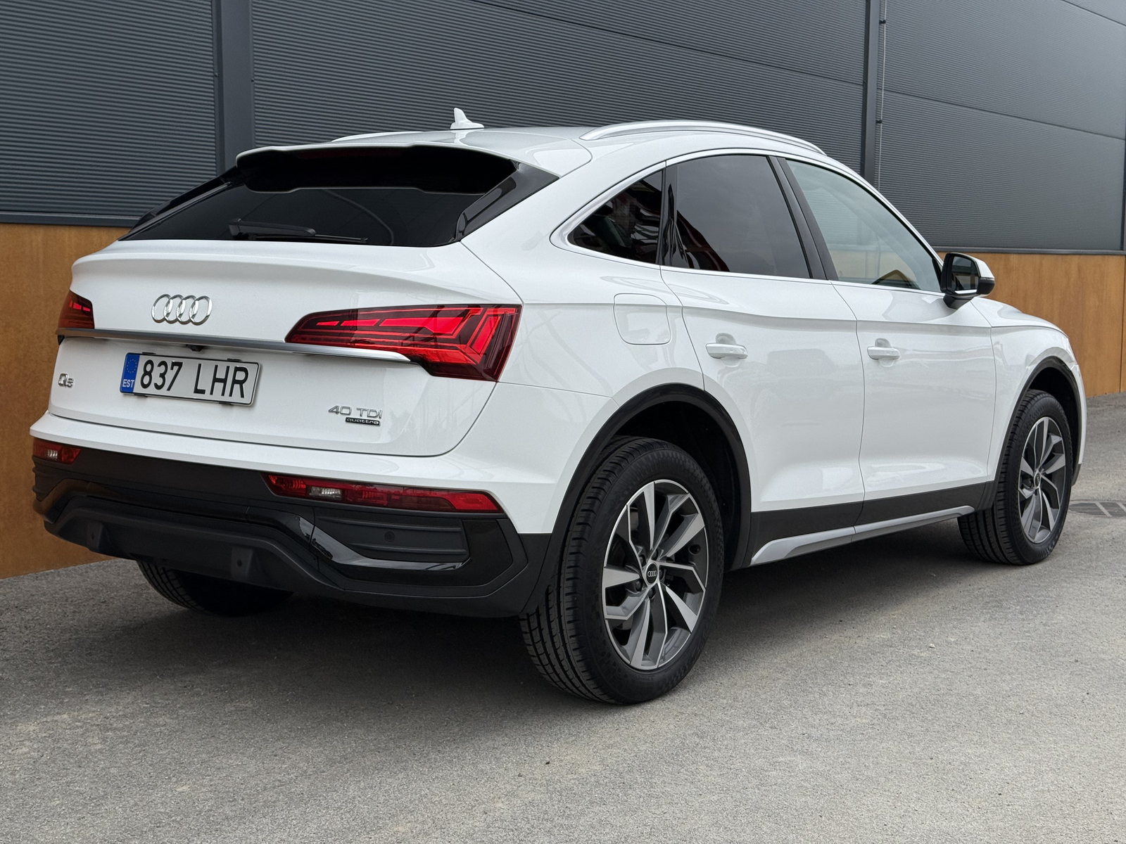 Audi Q5 2022, photo 2/9