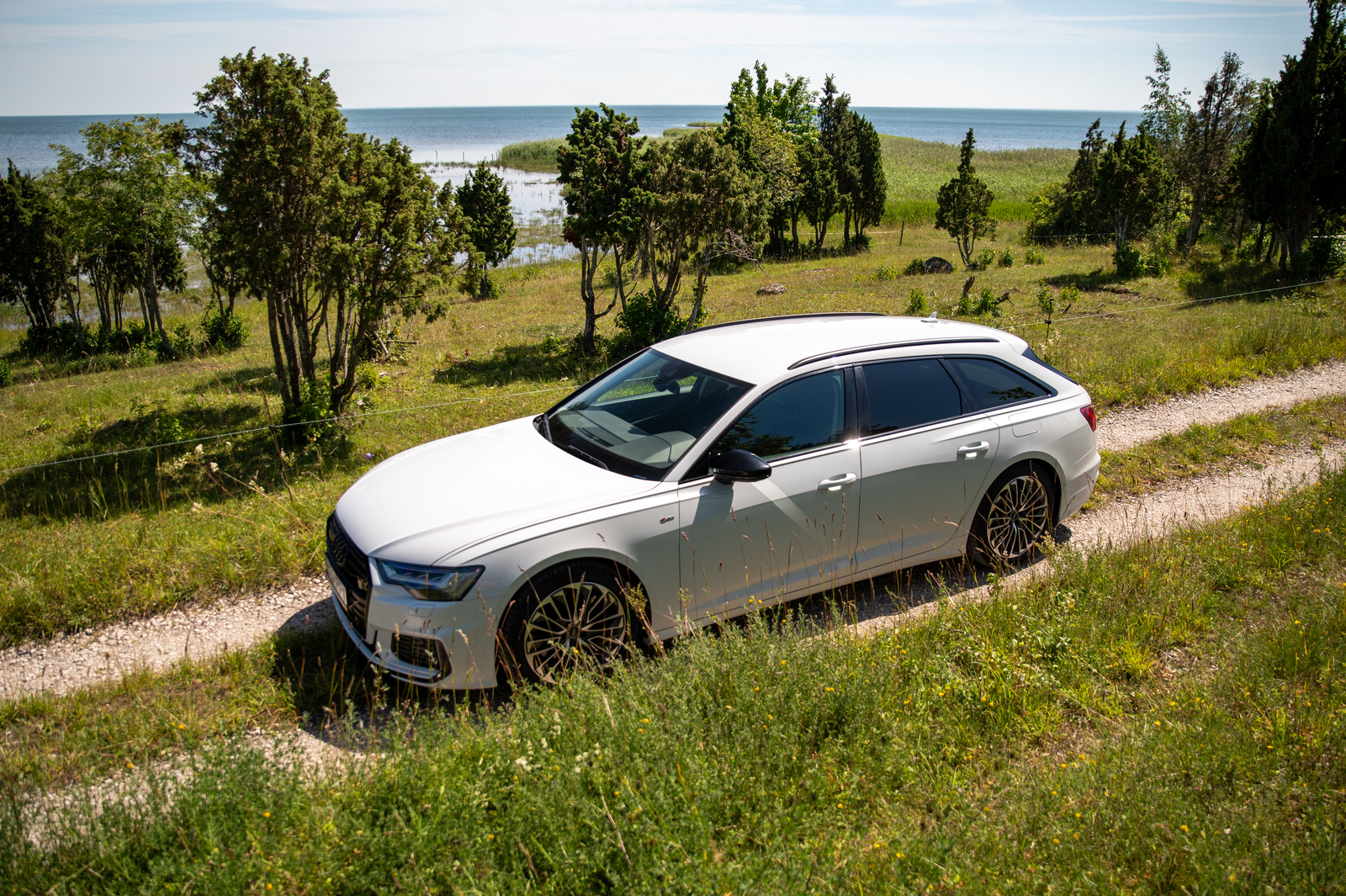 Audi A6 2021, photo 4/11