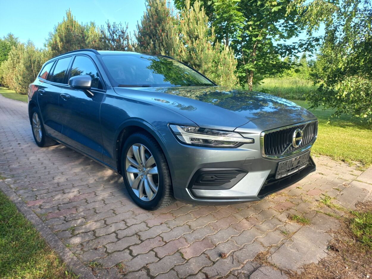 Volvo V60 2019, kuva 3/12