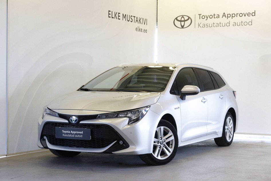 Toyota Corolla, 2019, 1.8, 72 kW, гибрид (бензин/электричество), автомат, передний привод