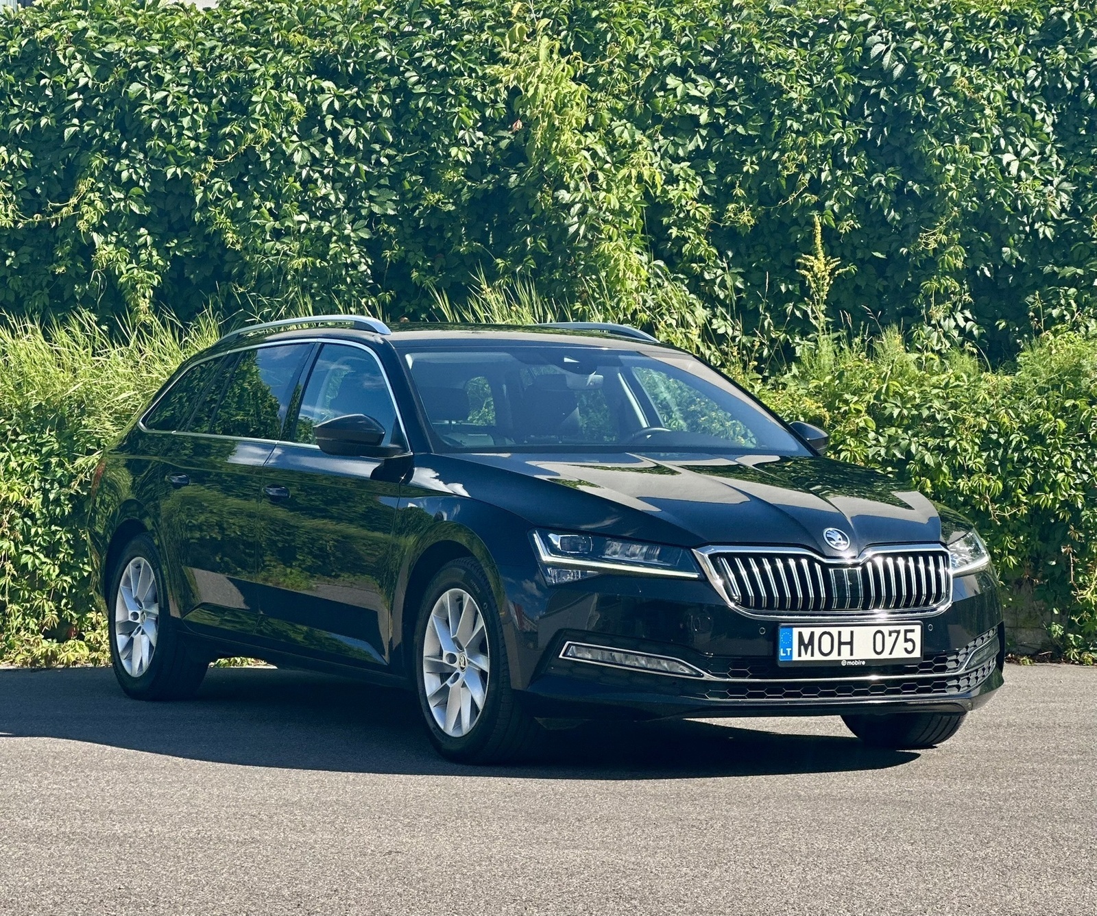 Škoda Superb 2023, photo 4/10
