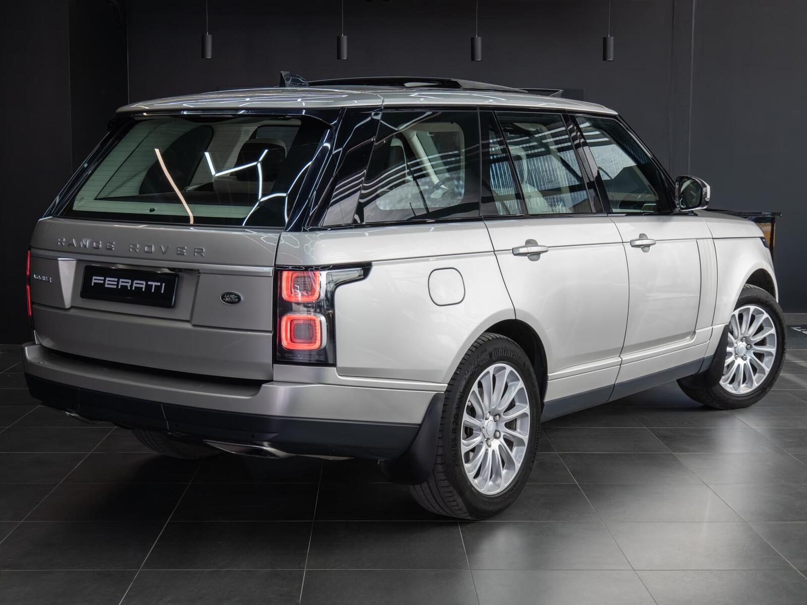 Land Rover Range Rover 2018, photo 2/15
