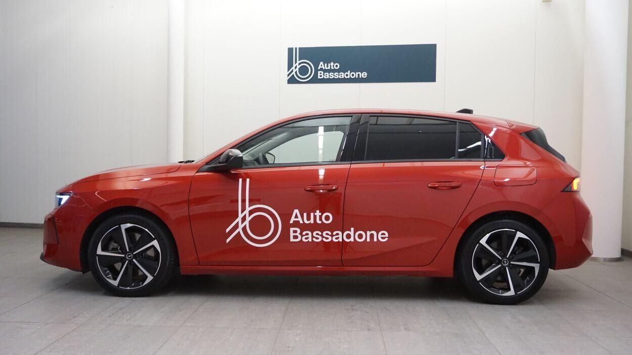 Opel Astra 2023, photo 3/20