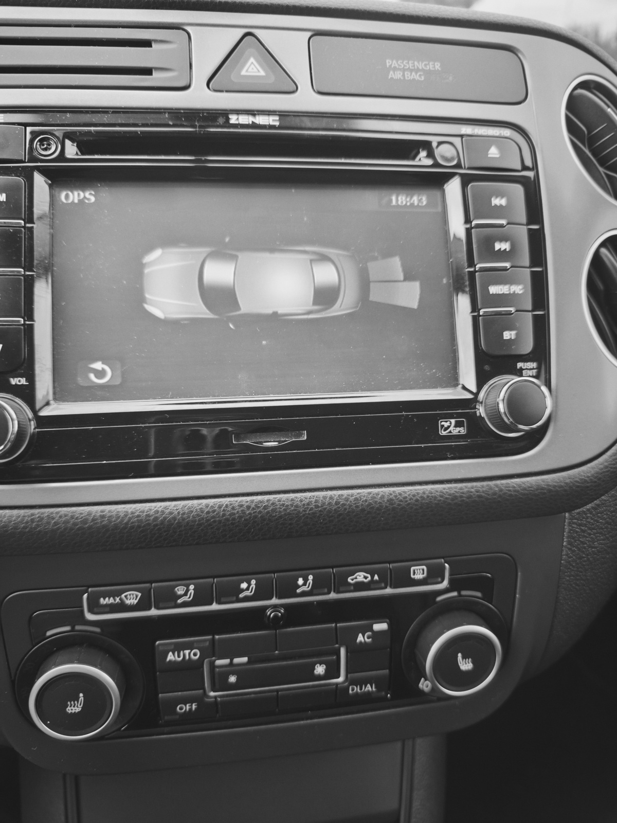 Volkswagen Golf Plus 2012, photo 6/8