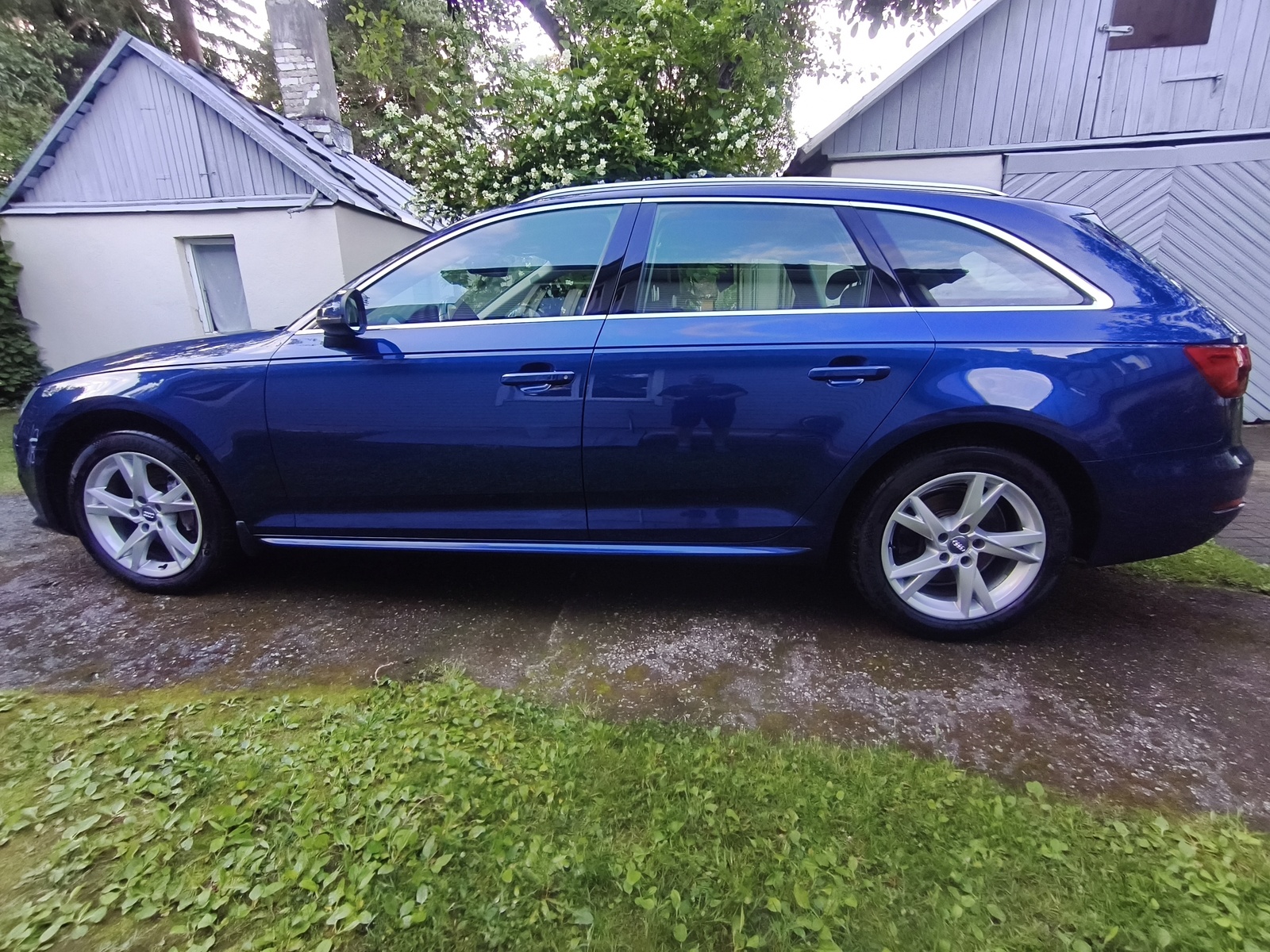 Audi A4 2016, kuva 4/24