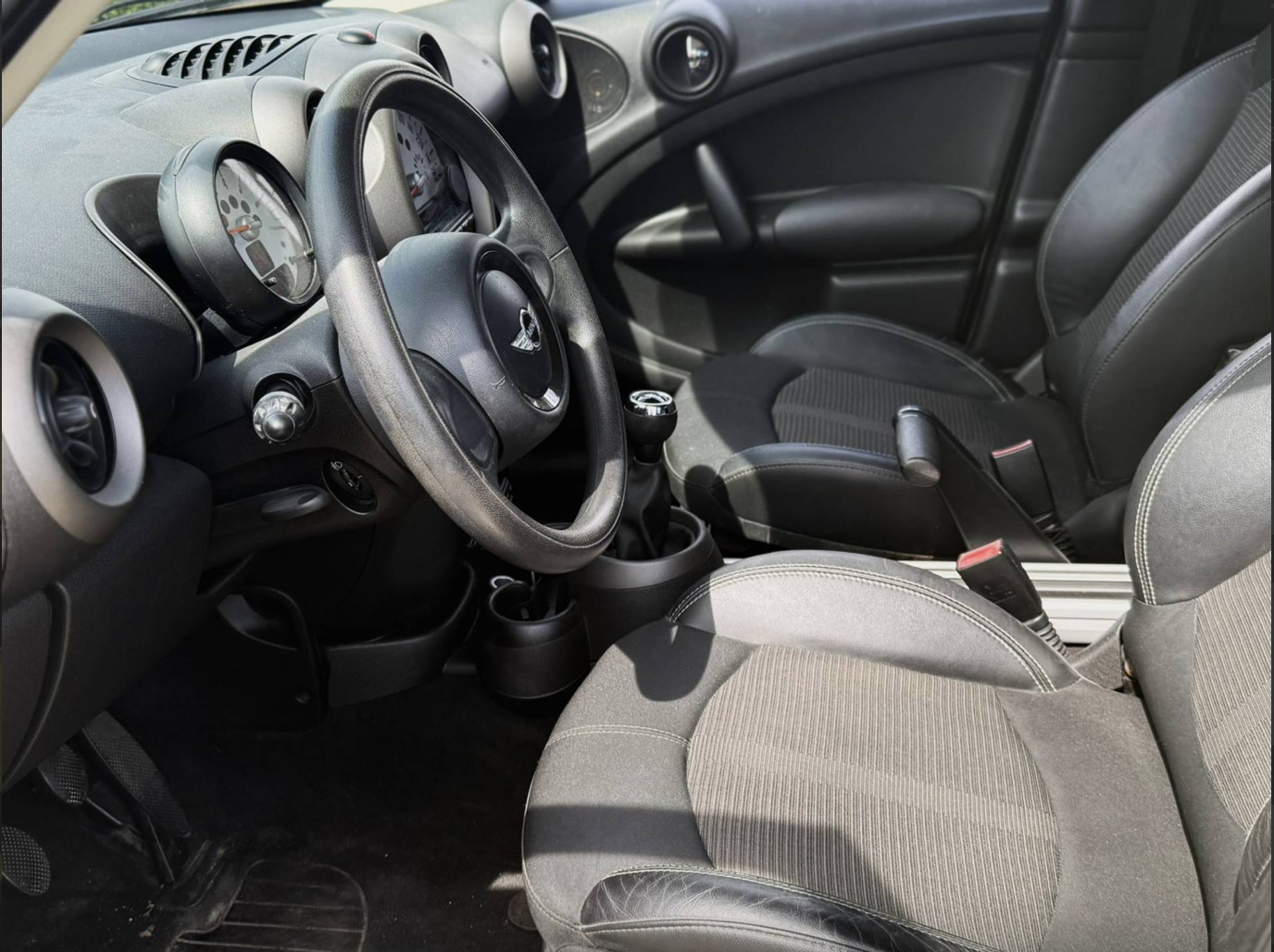 MINI One Countryman 2012, photo 2/8