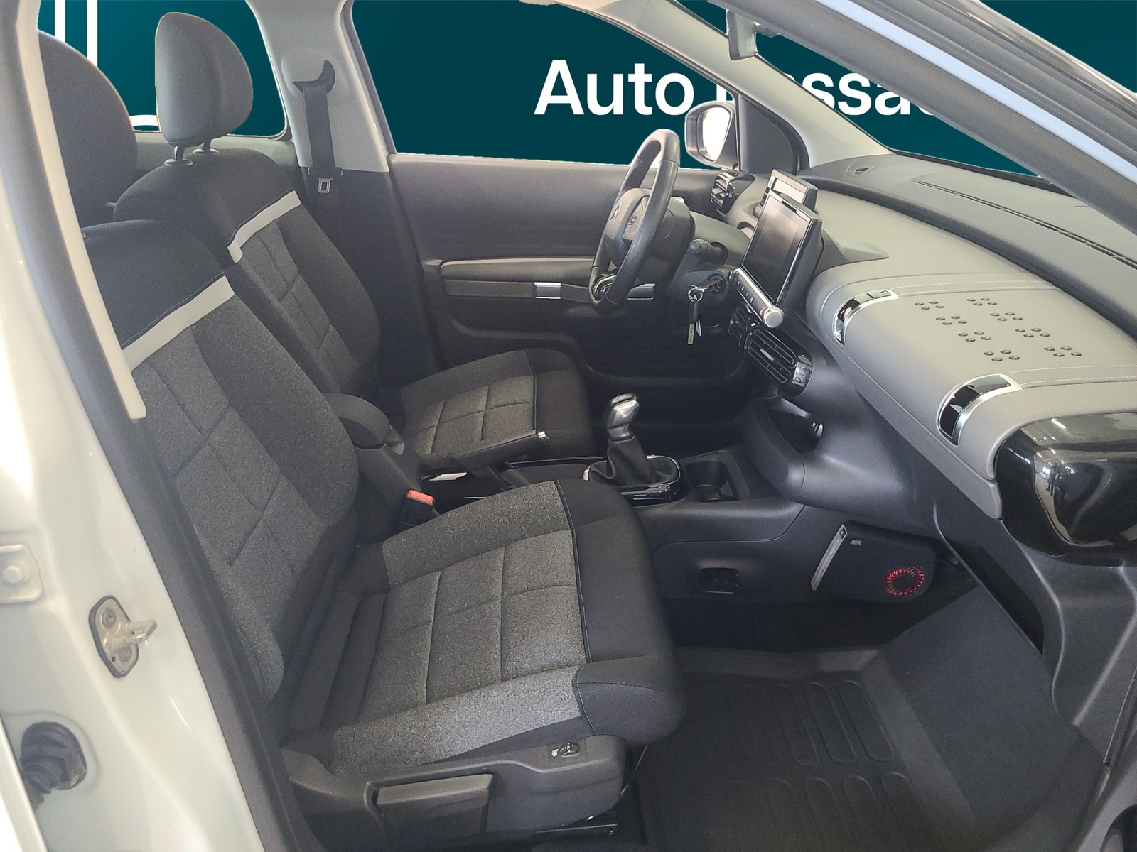 For sale used car Citron C4 Cactus, 2018, 89 000 km, 1.2, 81 kW