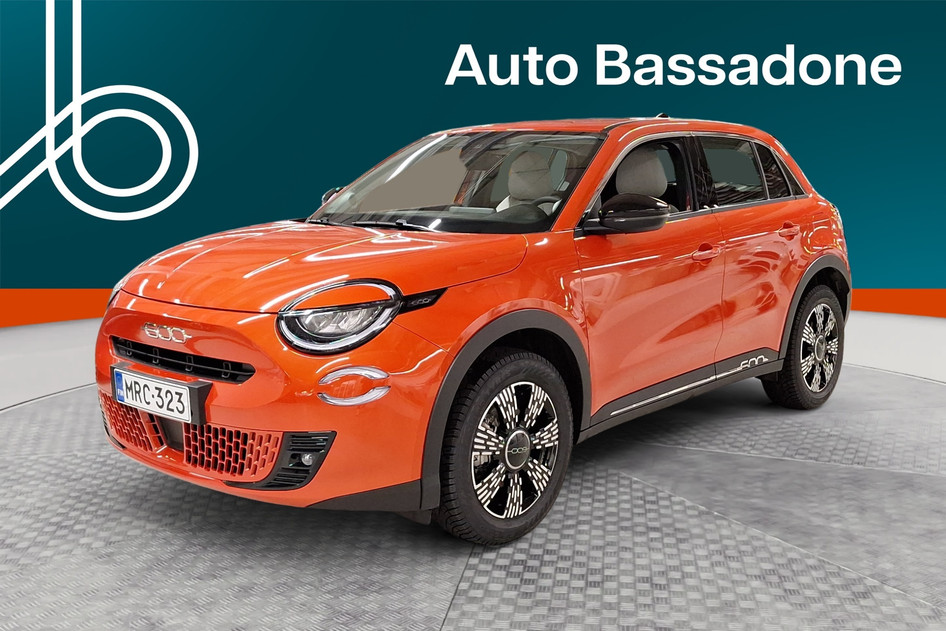 Fiat 600, 2025, 1.2, 81 kW, hibridas (benzinas/elektra), automatinė, priekiniai varomieji ratai