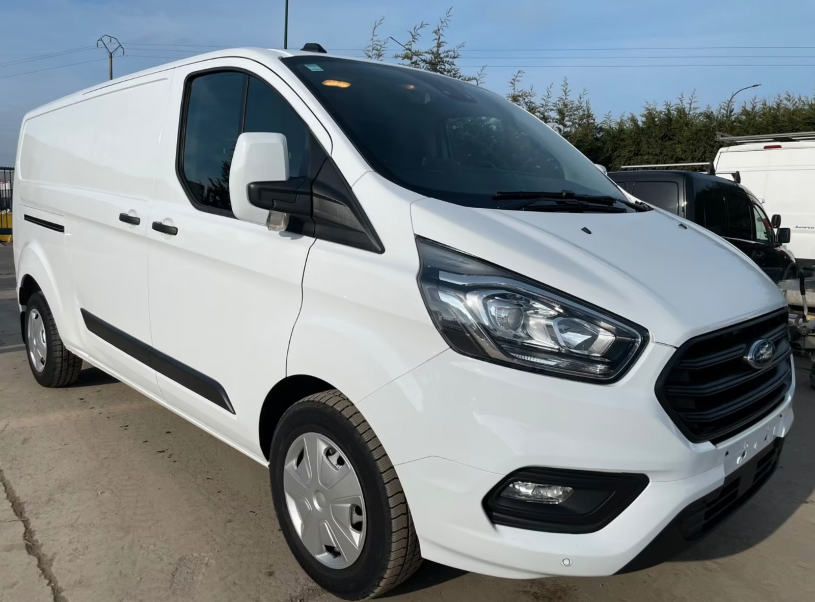Ford Transit Custom L2 2022, kuva 2/12