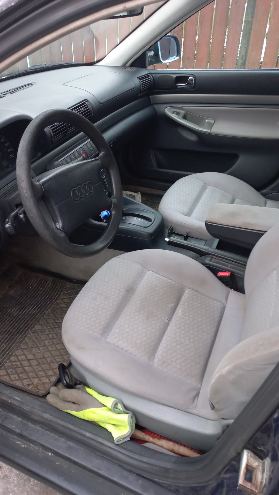 Audi A4 1997, kuva 4/5