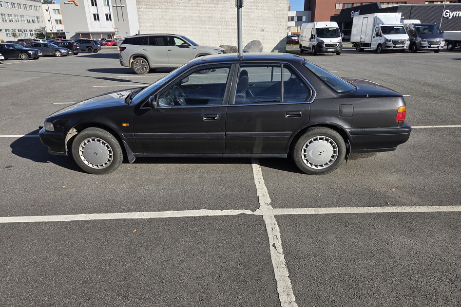 Honda Accord, 1991, 2.2, 110 kW, petrol, manual, front-wheel drive