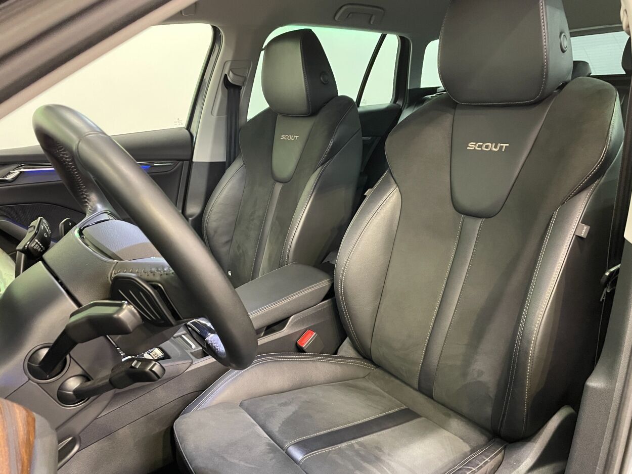 Škoda Octavia 2022, photo 7/21
