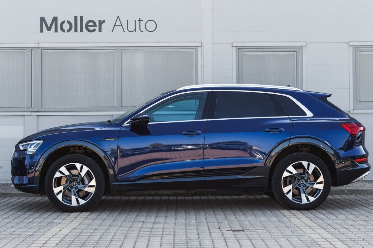 Audi e-tron 300kW 2022, photo 2/41