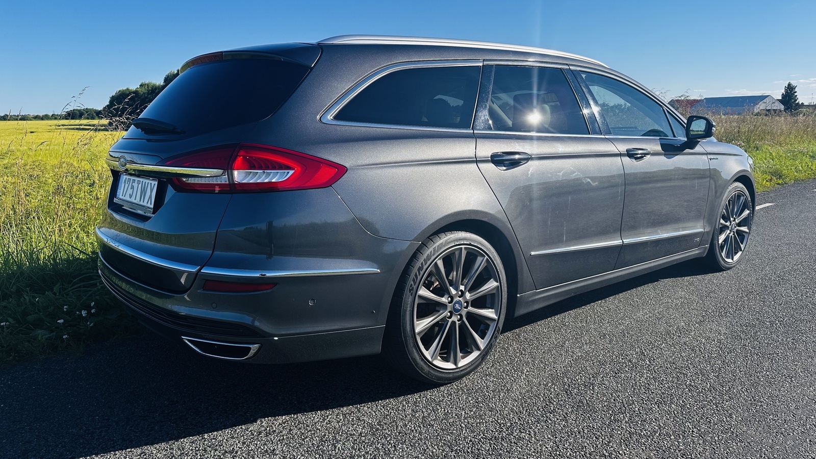Ford Mondeo 2018, photo 3/10