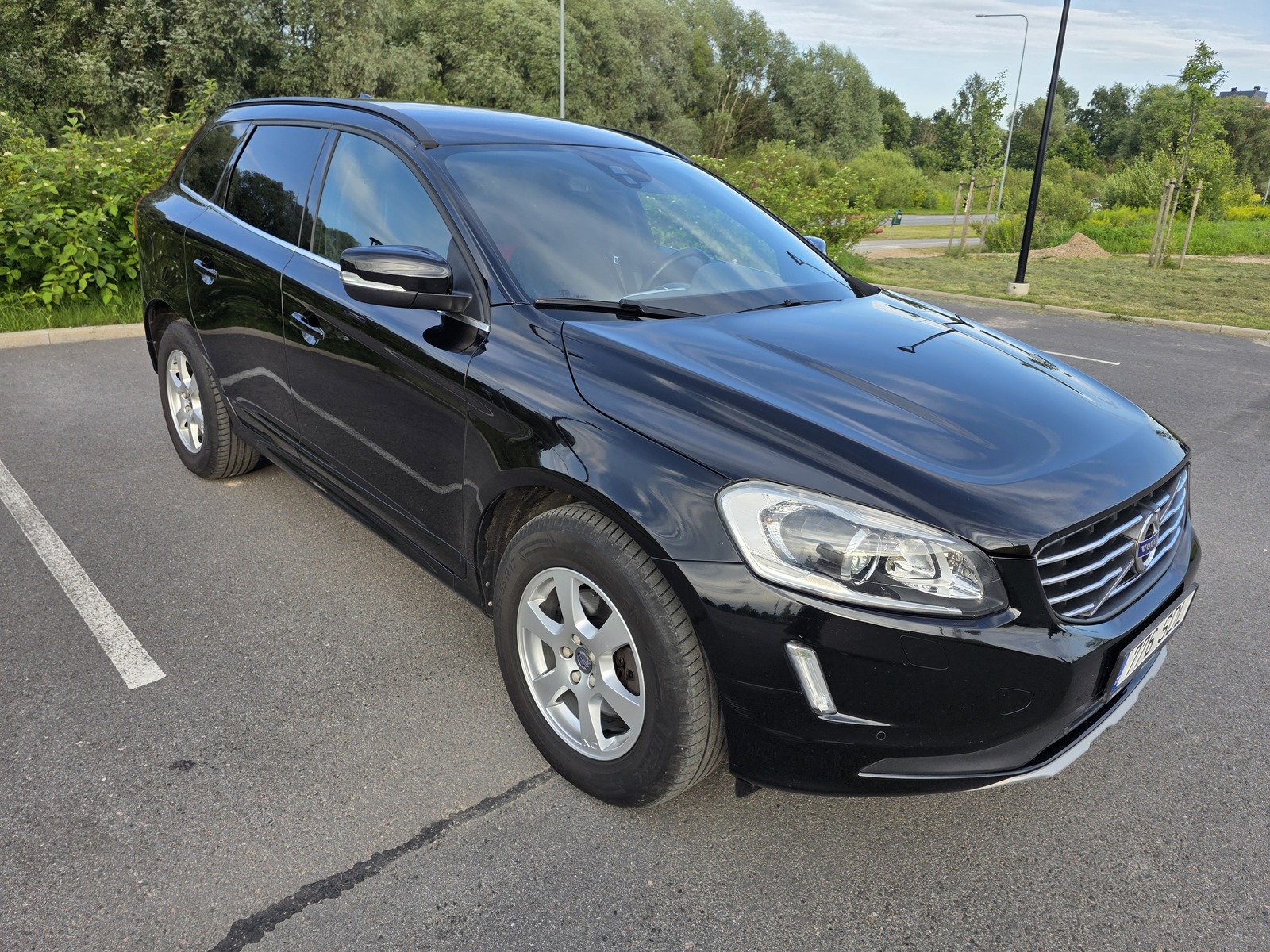 Volvo XC60 2016, photo 3/10