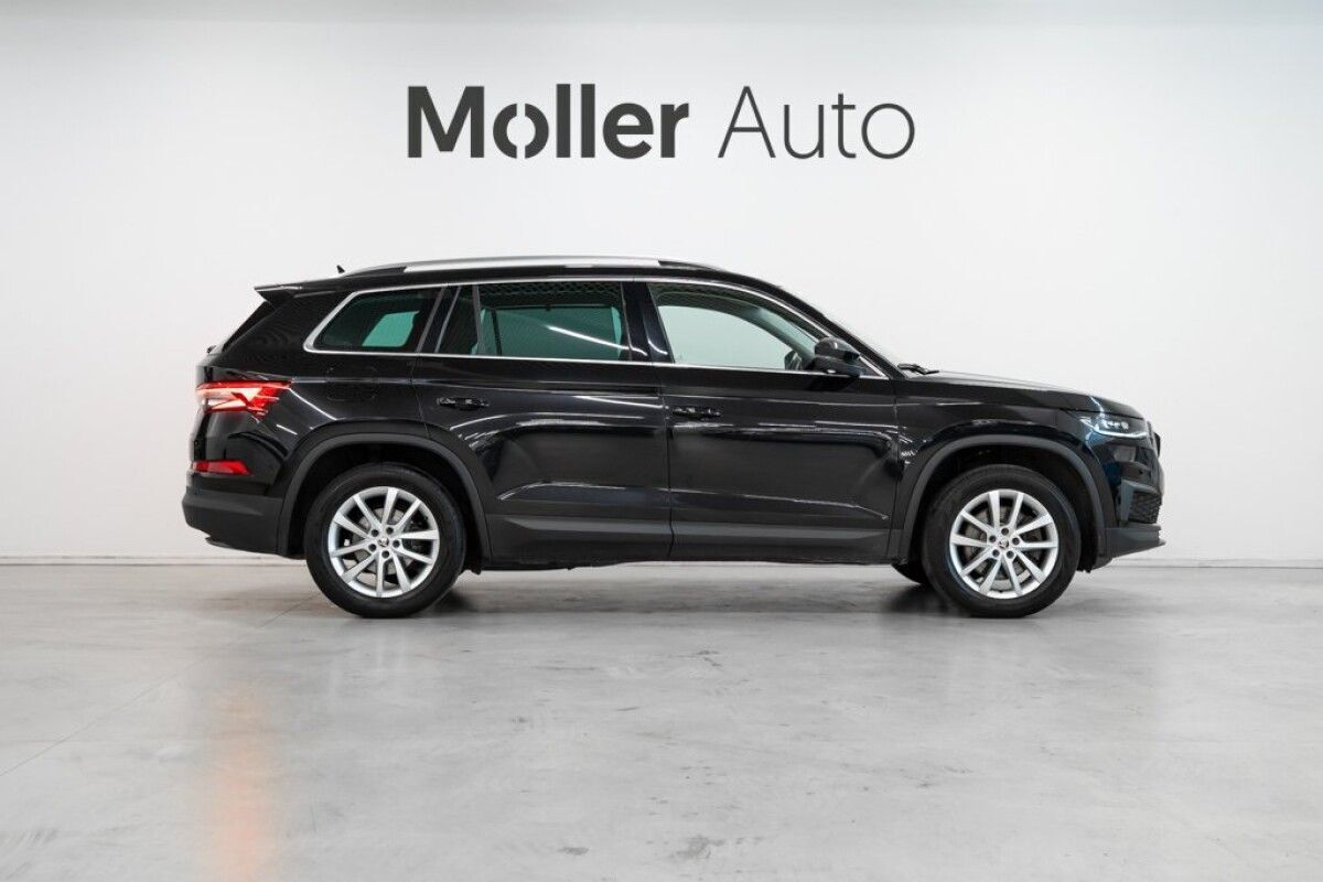 Škoda Kodiaq 2023, photo 4/23