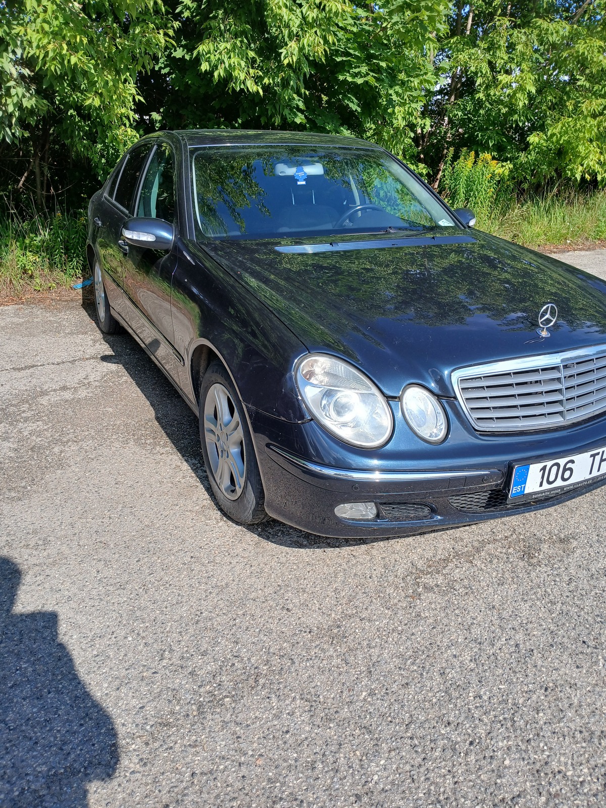Mercedes-Benz E 220 2004, photo 2/10