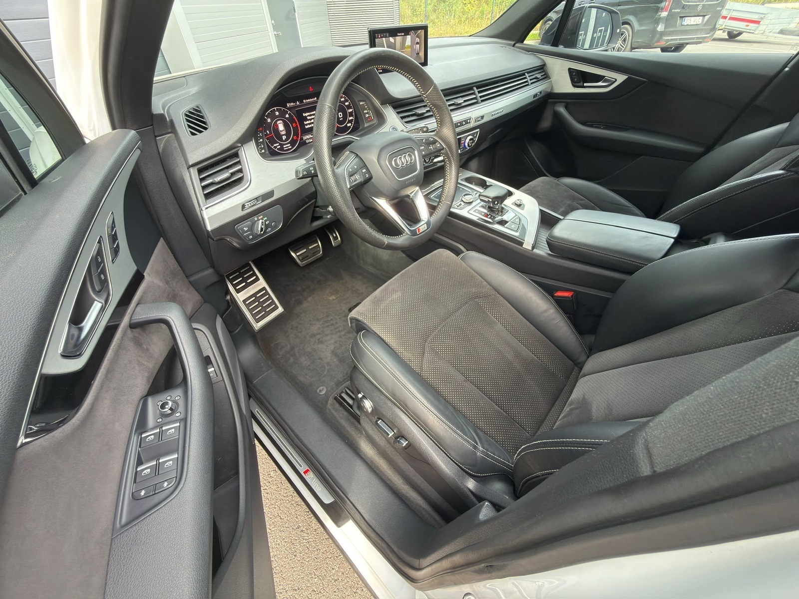 Audi Q7 2017, kuva 5/10