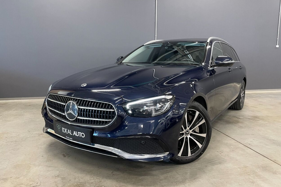 Mercedes-Benz E 300, 2022, 2.0, 143 kW, подключаемый гибрид (дизель/электричество), автомат, задний привод