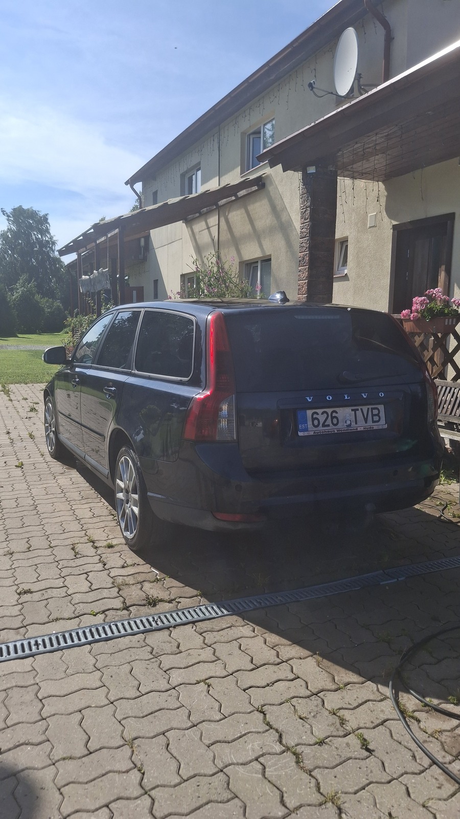 Volvo V50 2009, photo 2/7