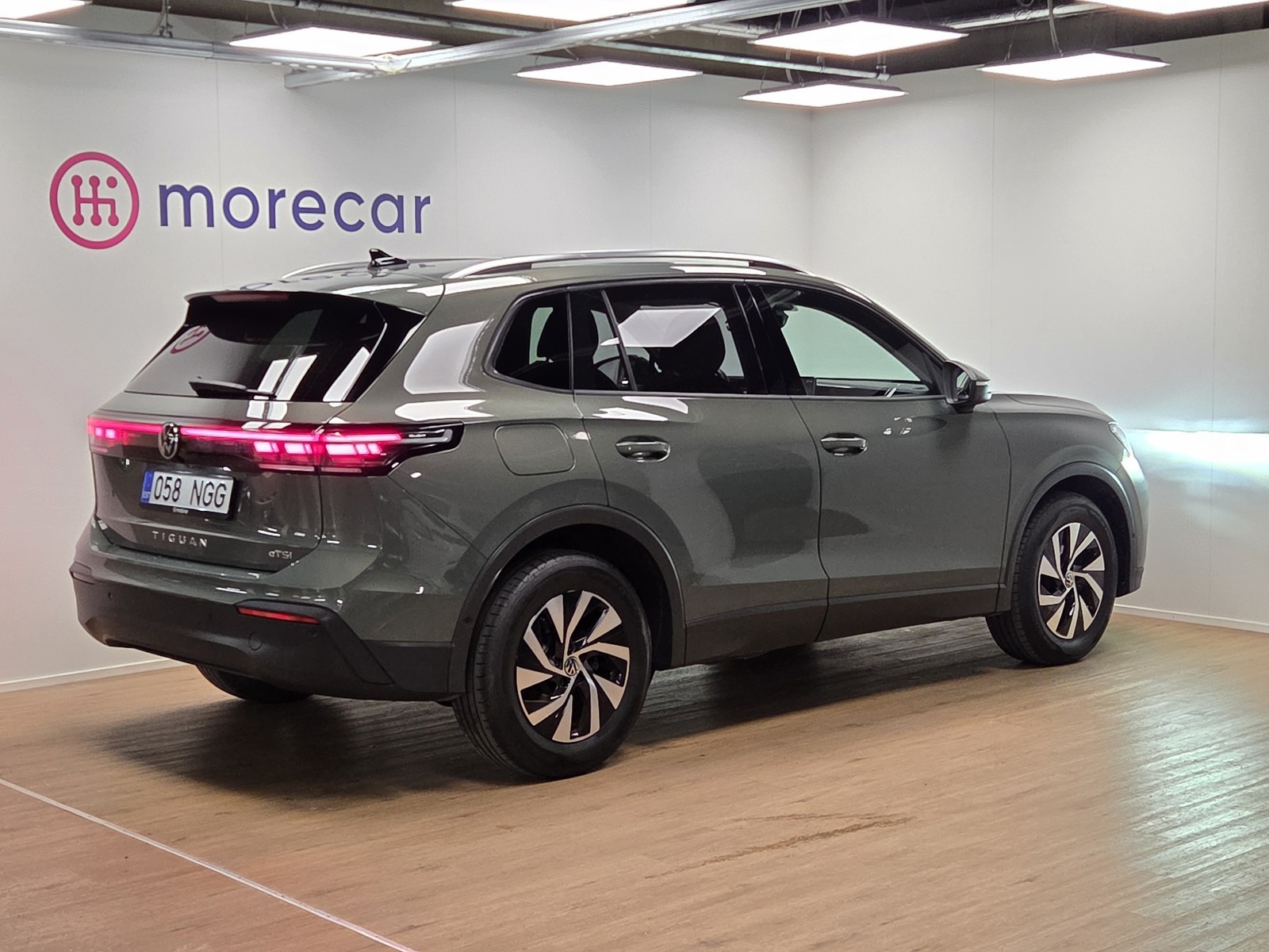 Volkswagen Tiguan 2024, photo 4/10