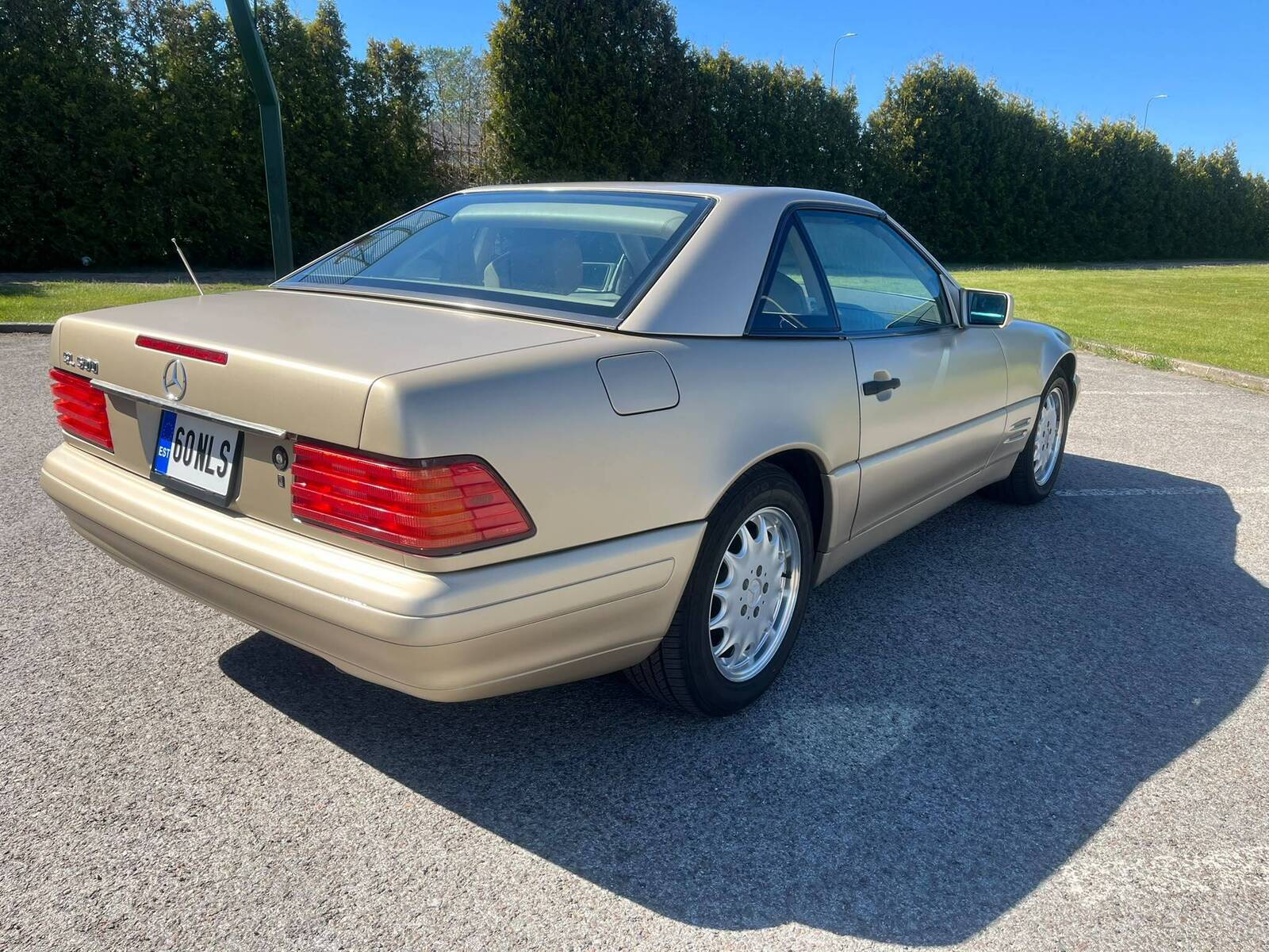 Mercedes-Benz SL 500 1997, kuva 2/8