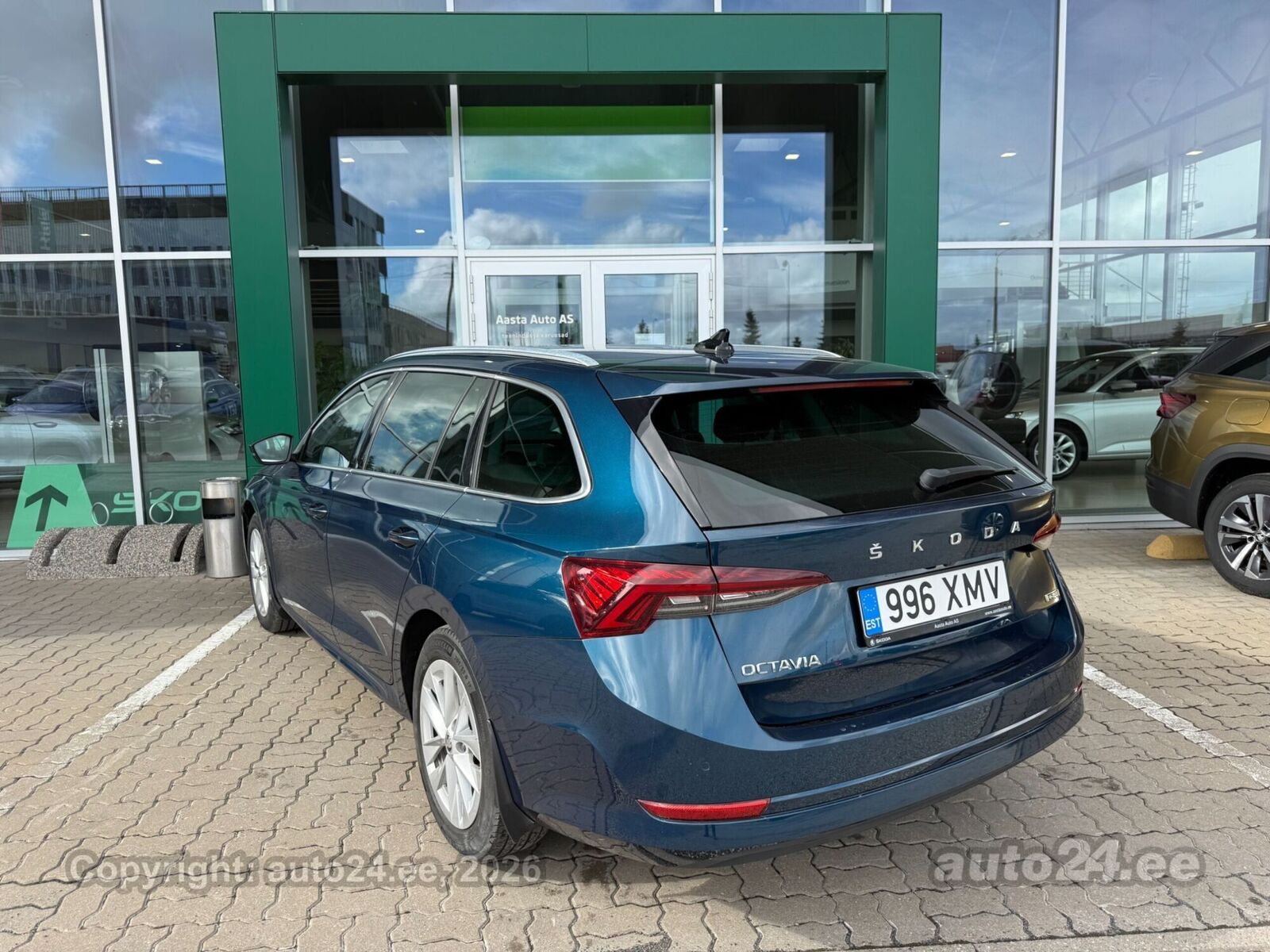 Škoda Octavia 2021, photo 2/4