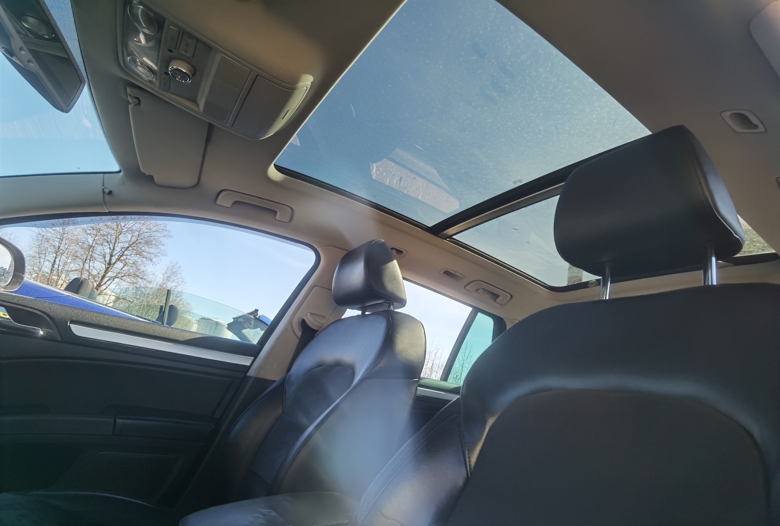 Škoda Superb 2011, kuva 7/10