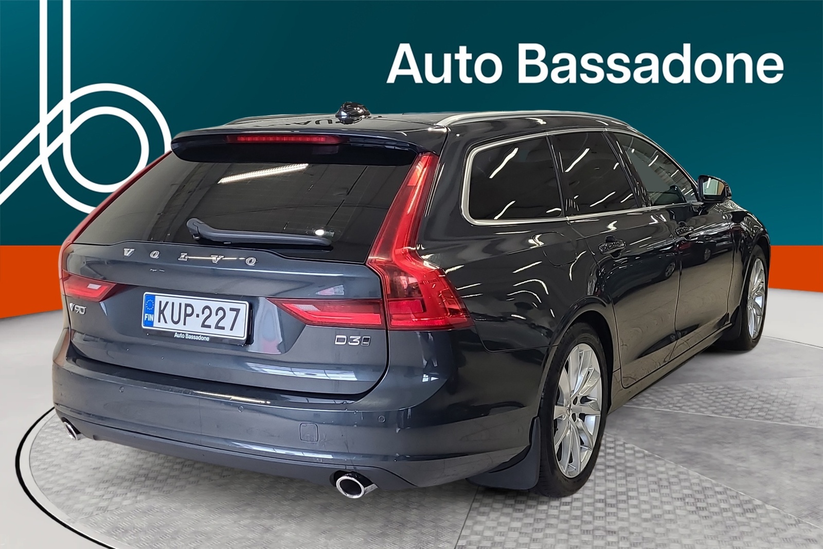 Volvo V90 2019, photo 5/36