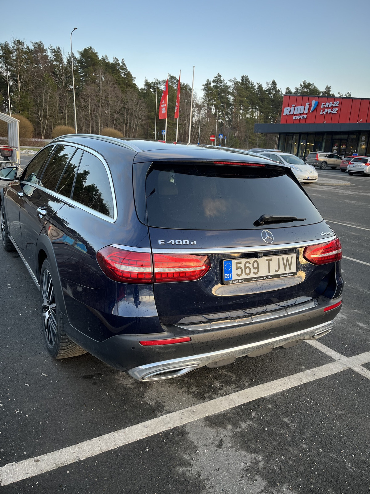 Mercedes-Benz E 400 2020, kuva 4/8