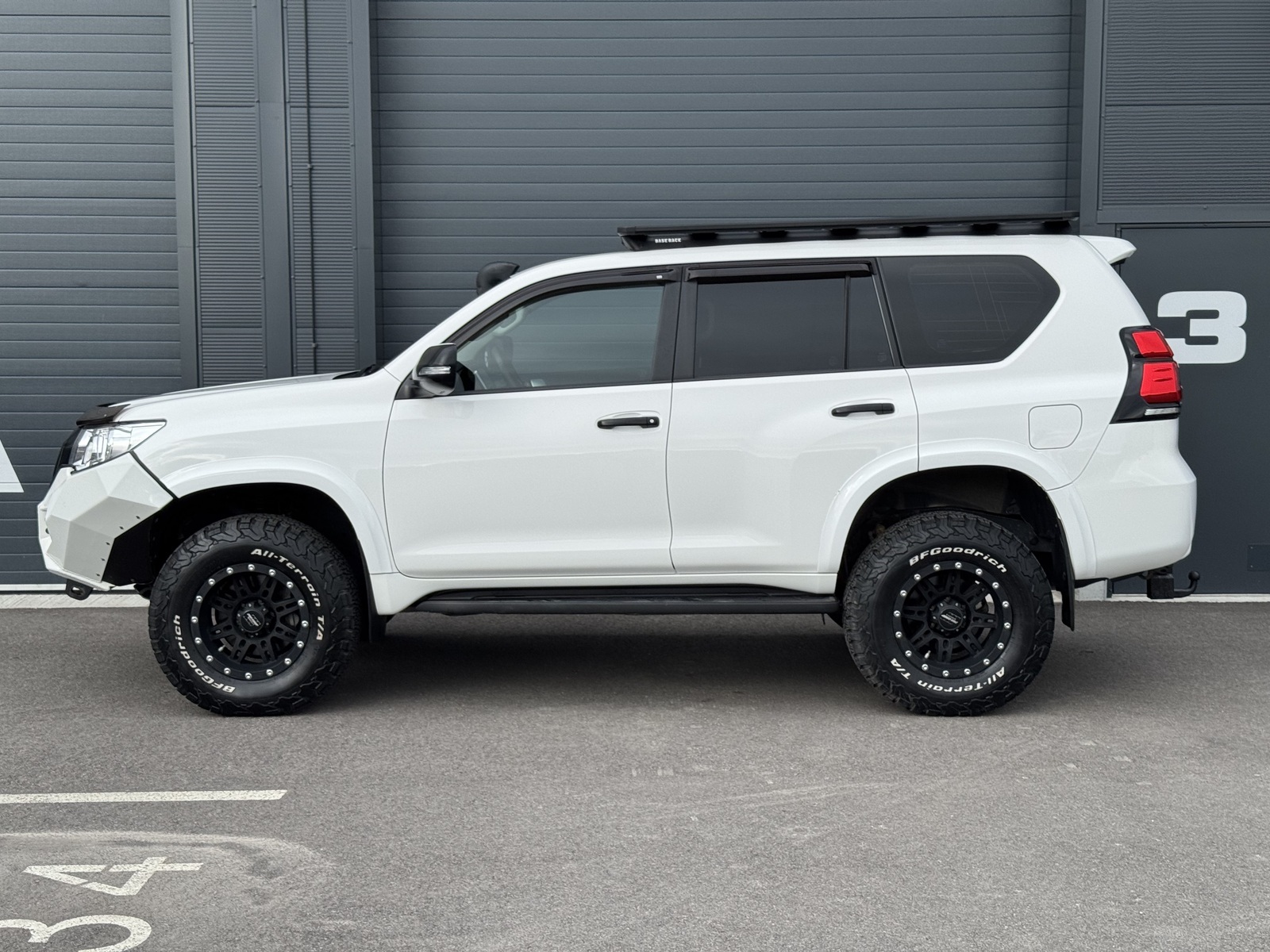 Toyota Land Cruiser 2021, photo 4/25