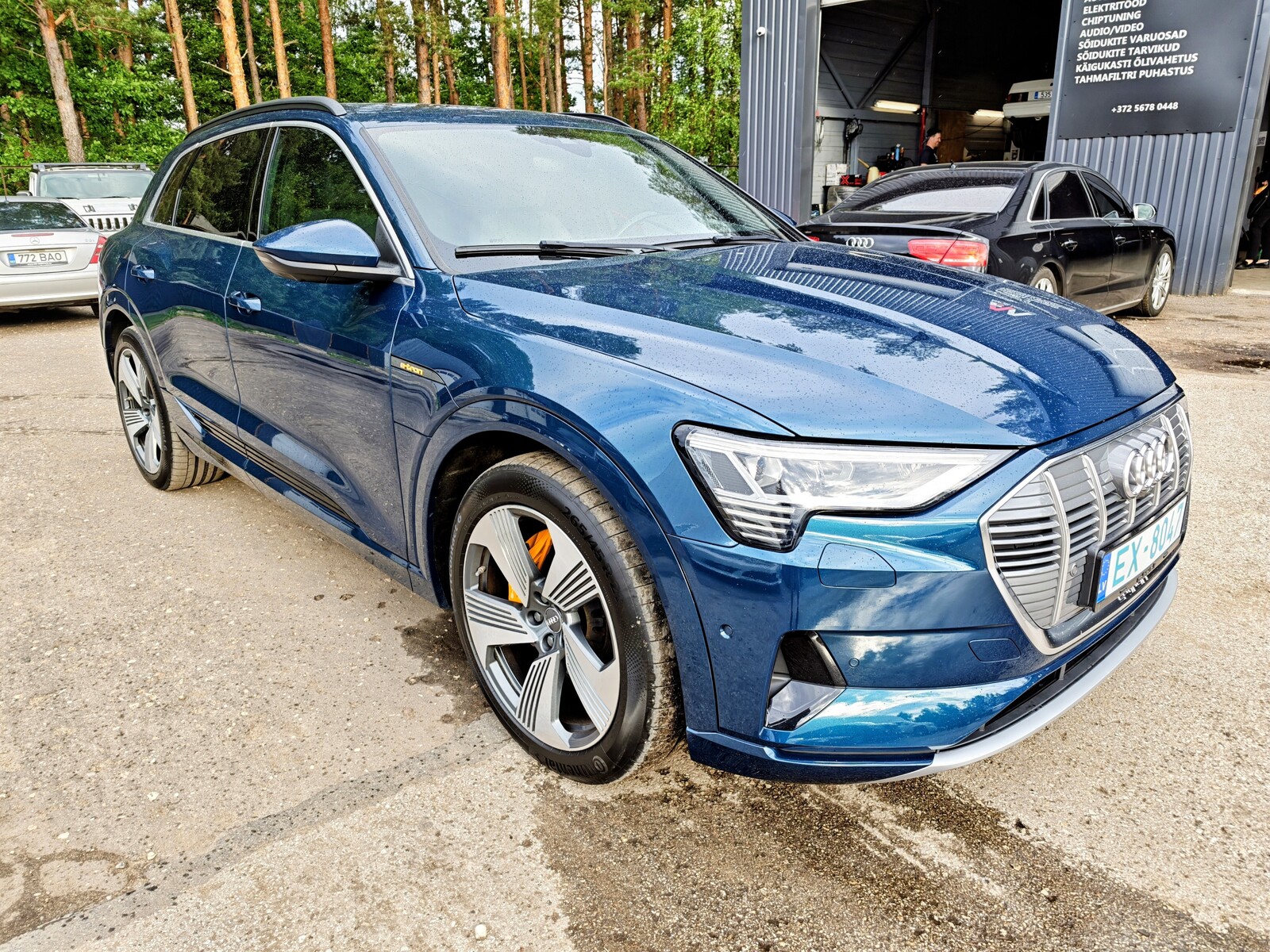 Audi e-tron 2018, photo 6/10