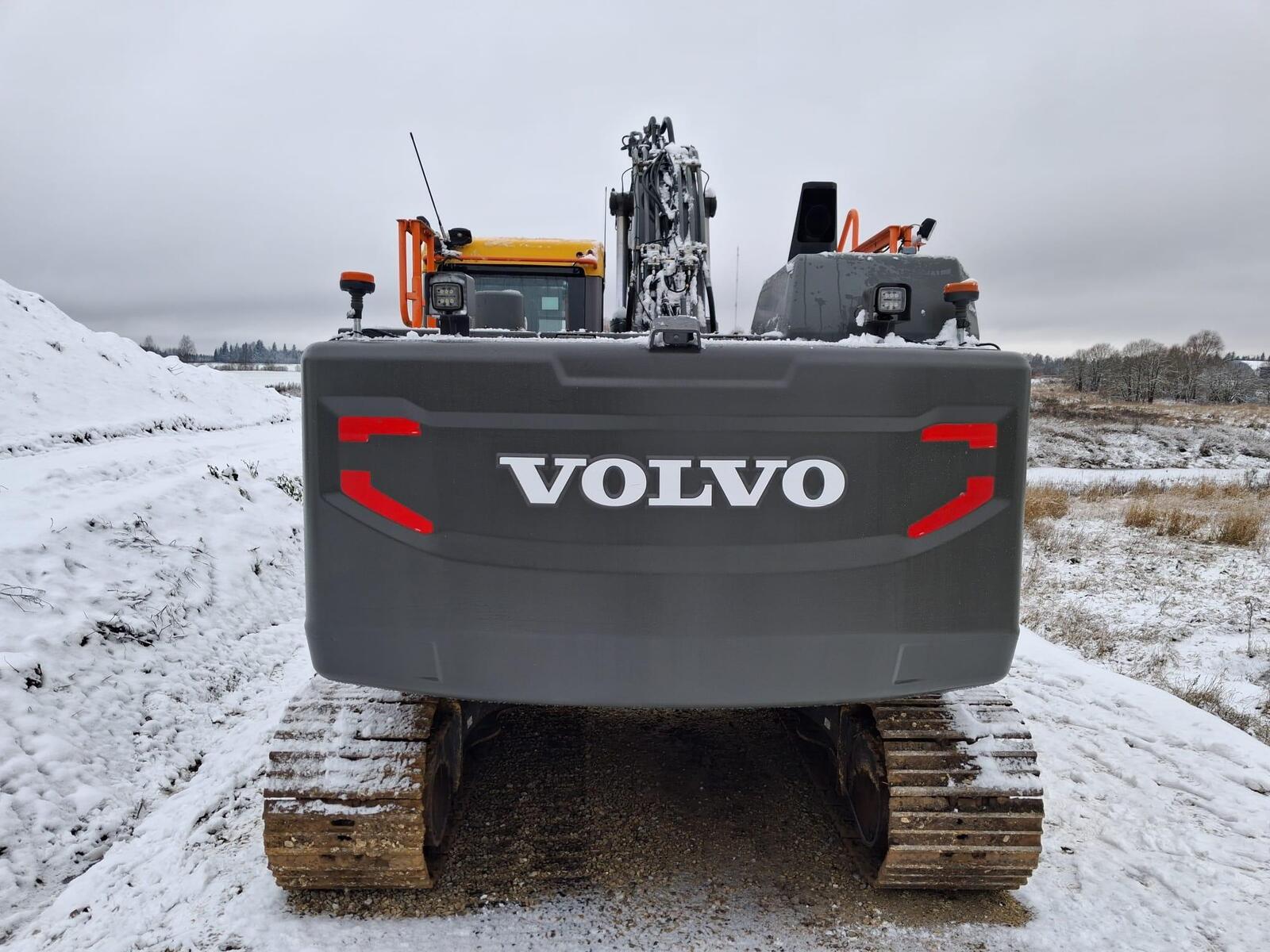 Volvo EC220E, photo 4/35