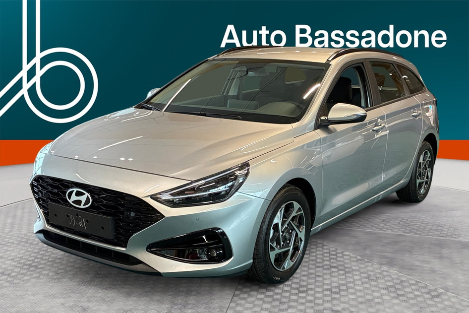 Hyundai i30, 1.6, 110 kW, bensiin, automaat, esivedu