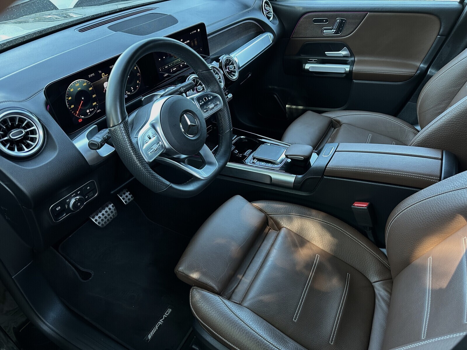 Mercedes-Benz GLB 250 2024, kuva 7/24