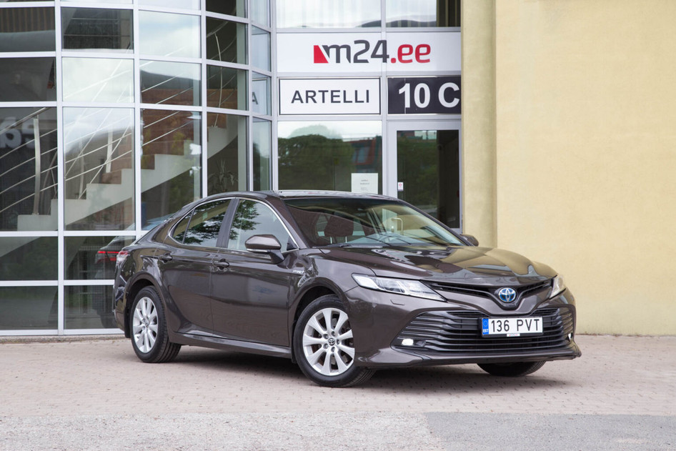 Toyota Camry, 2021, 2.5, 131 kW, hübriid (bensiin/elekter), automaat, esivedu
