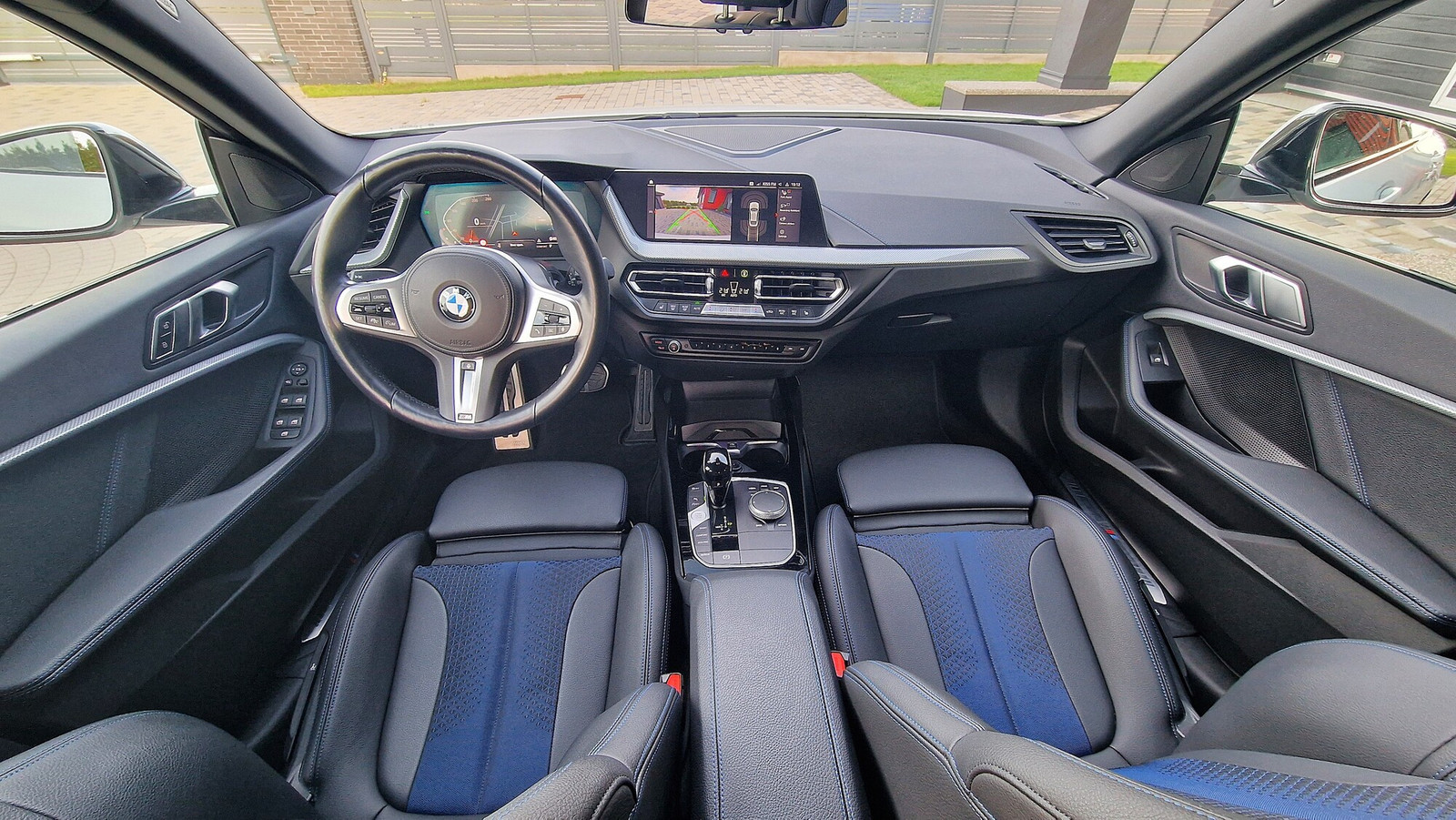 BMW 218 2023, kuva 7/10