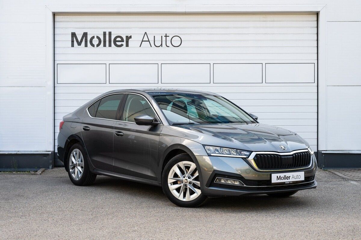Škoda Octavia 2023, photo 2/21