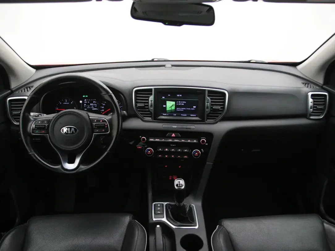 Kia Sportage 2016, photo 2/36